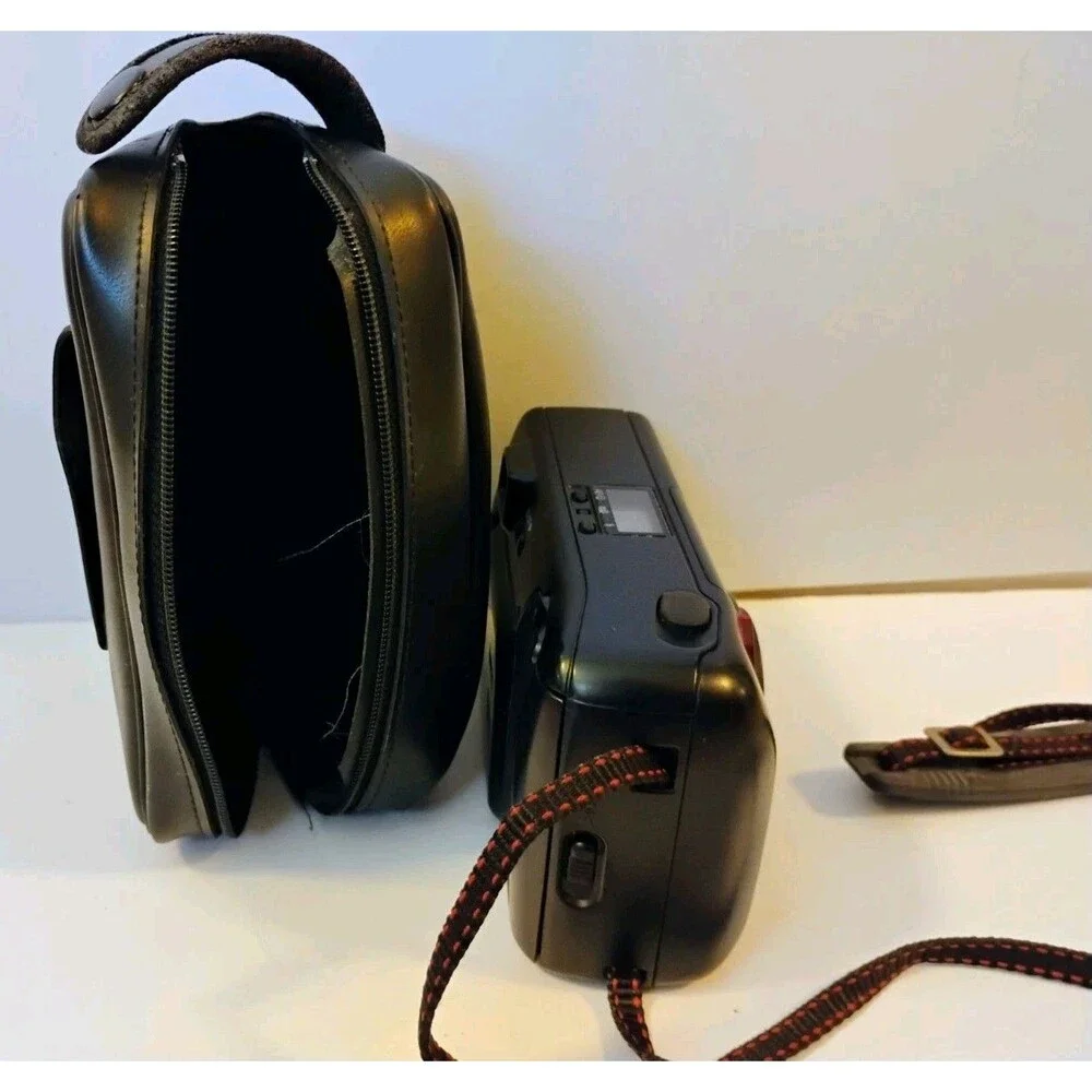 Vintage Nikon Zoom Touch 400 35mm Film Camera w/ Case Untested As-Is